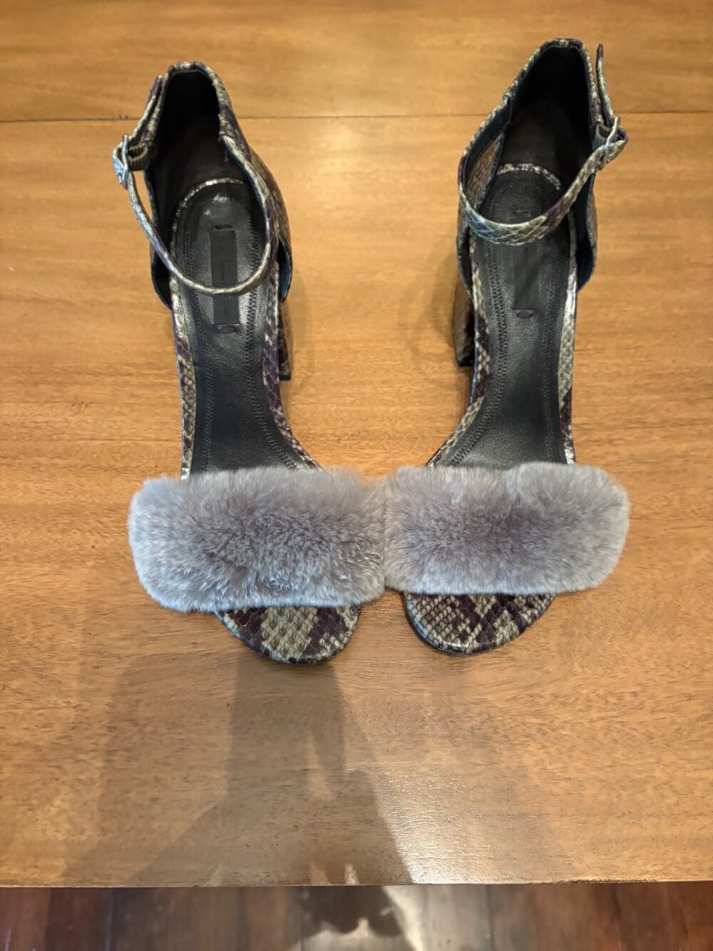 Preowned Alexander Wang Abby Fur and Snakeskin Block Sandals. Size 8.5